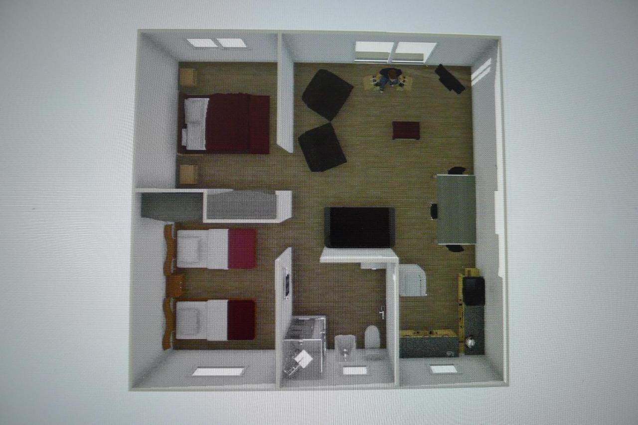 Willaway Motel Apartments Ulverstone Bagian luar foto